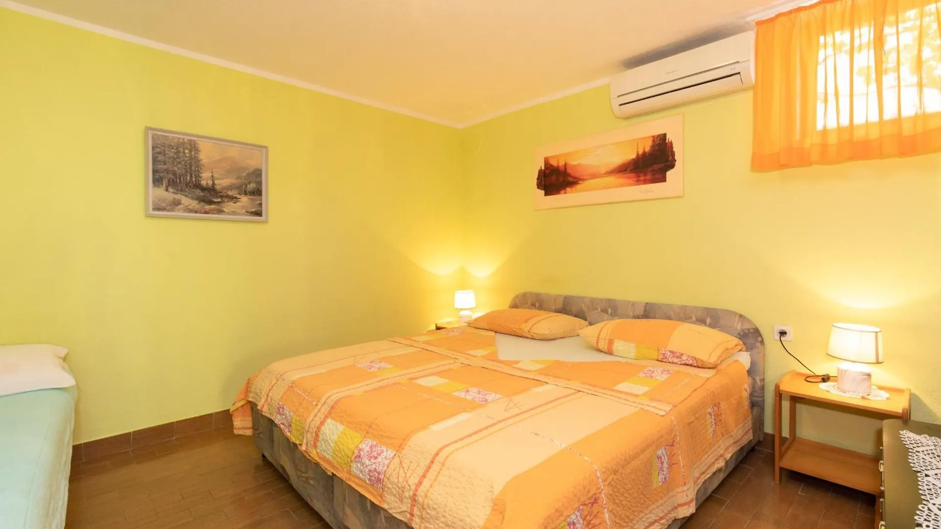 Marin Zarok Apartment Baska