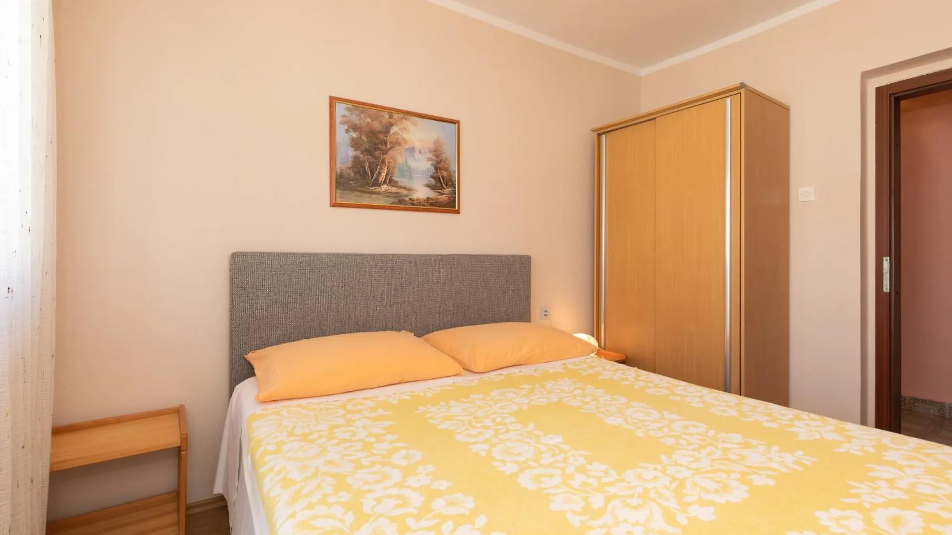 Marin Zarok Apartment Baska  Baska (Krk)