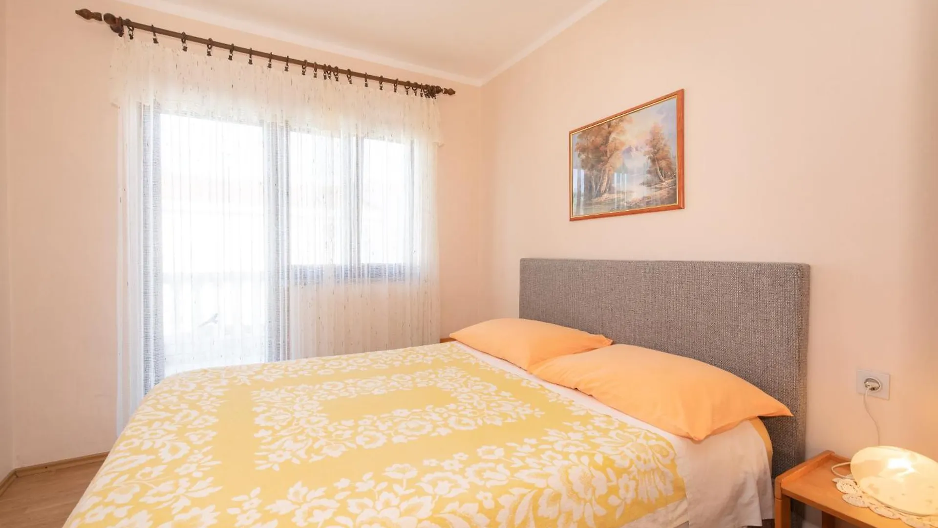 Marin Zarok Apartment Baska  Baska (Krk)