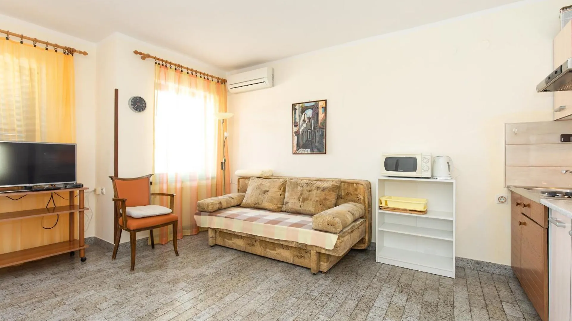 Marin Zarok Apartment Baska  0*, Baska (Krk)