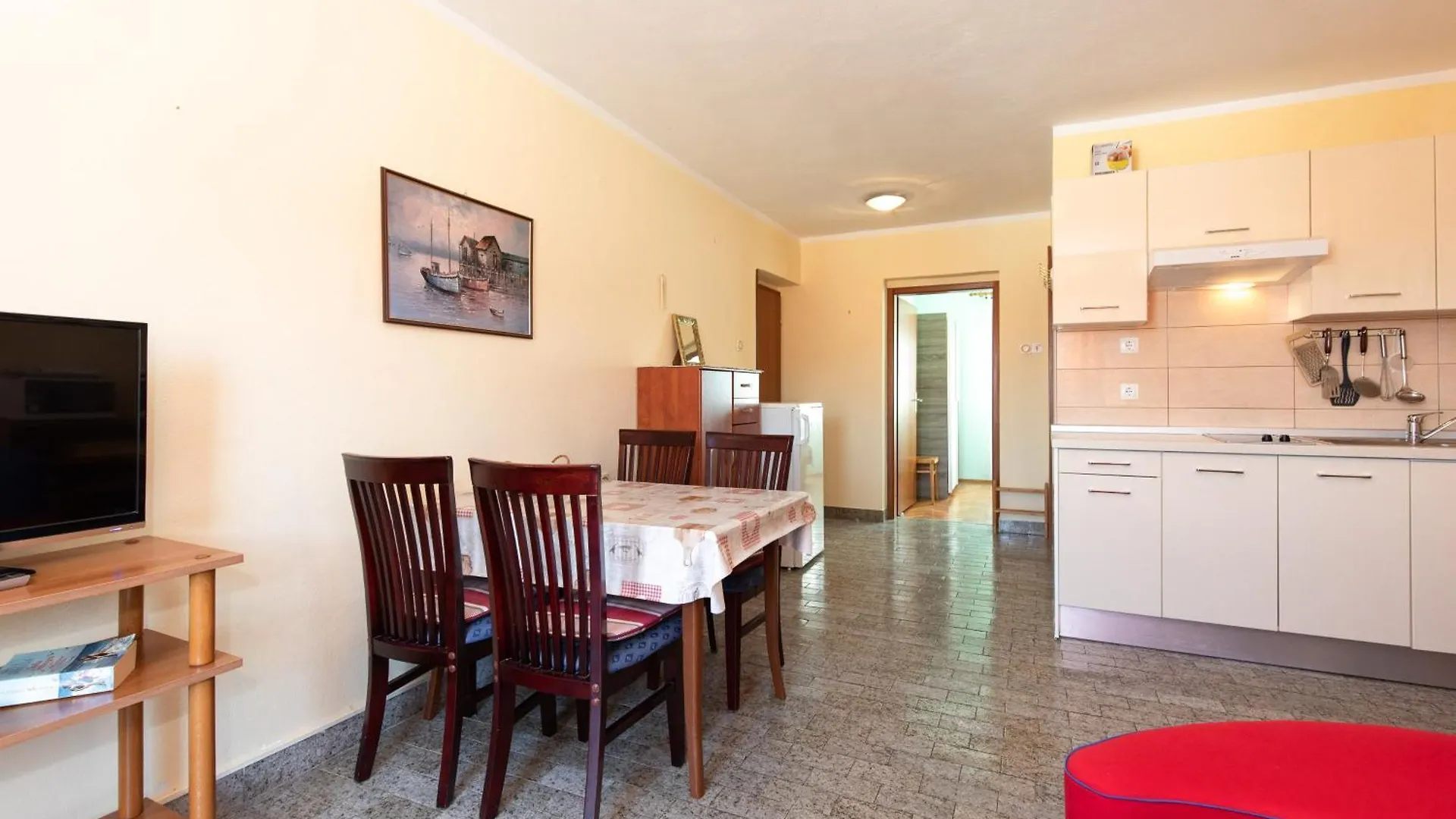 Marin Zarok Apartment Baska