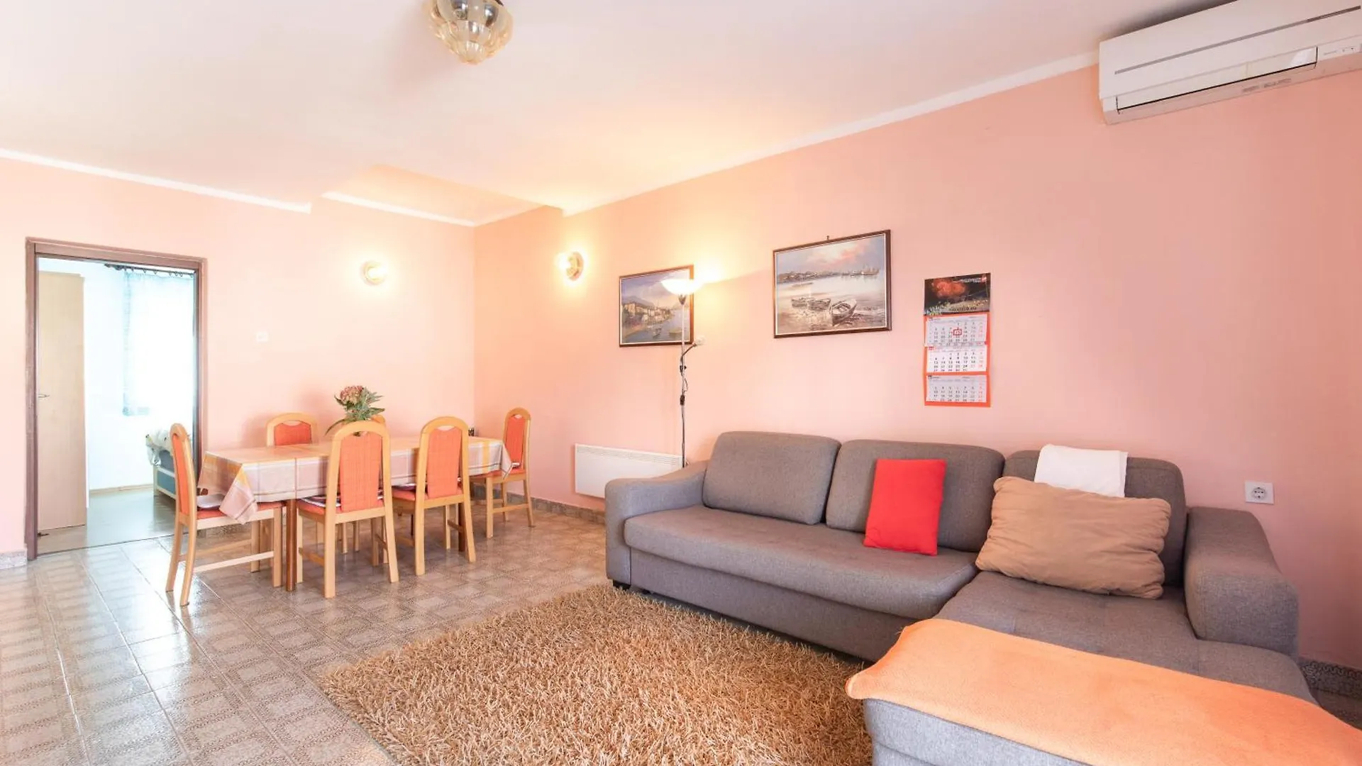 Marin Zarok Apartment Baska